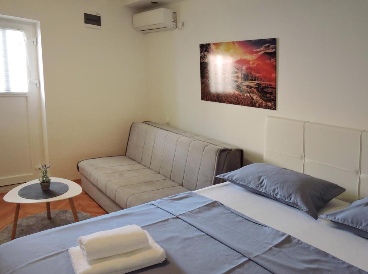 Apartments Tila Trebinje Ngoại thất bức ảnh