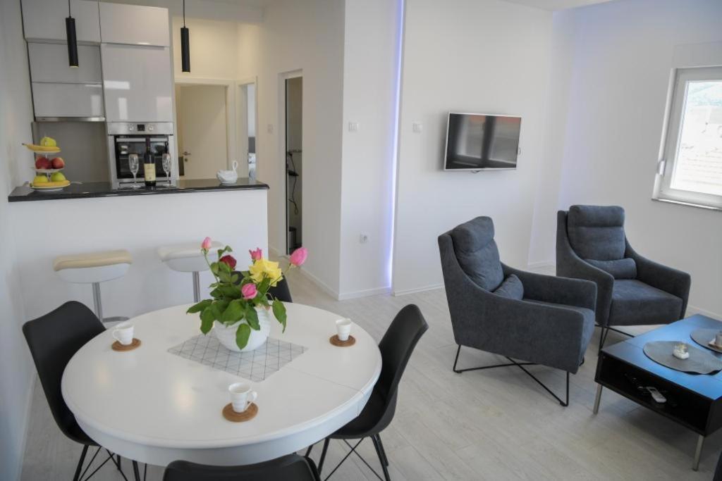 Apartments Tila Trebinje Ngoại thất bức ảnh
